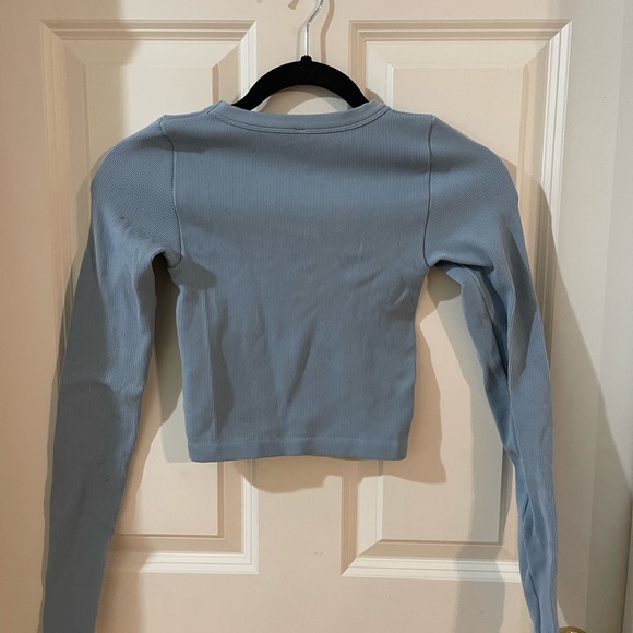 Aritzia Sunday Best crop top ; size xs - Picture 2 of 2